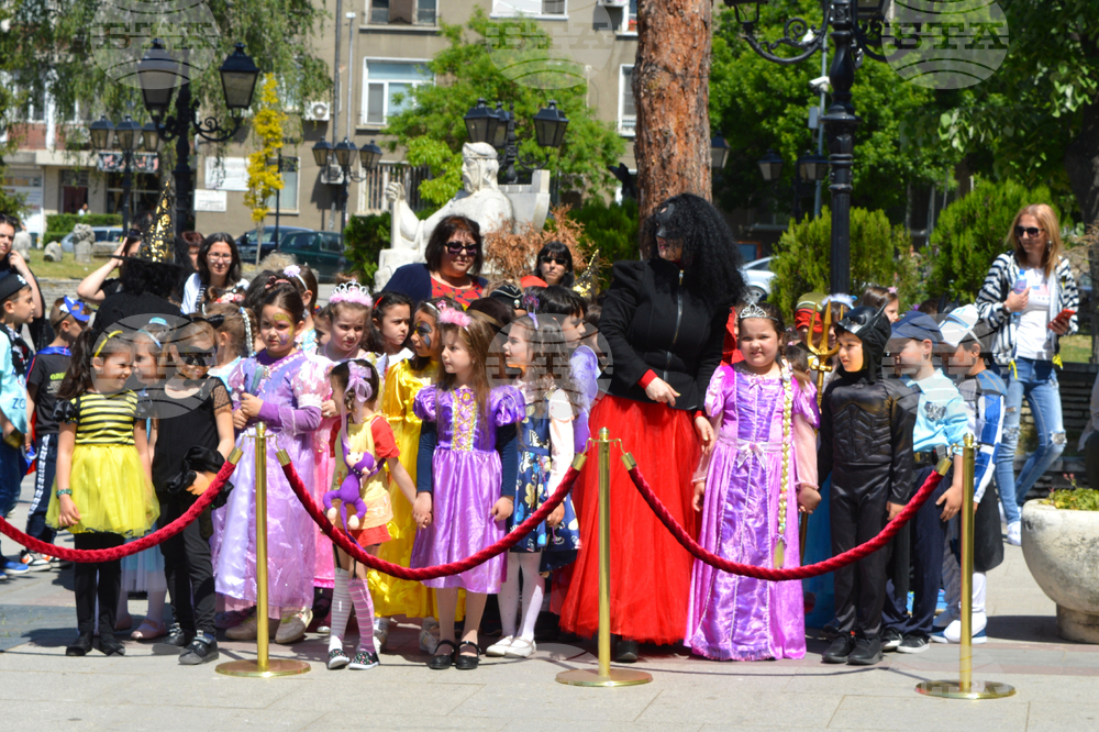 Видин - карнавал „Приказни герои“