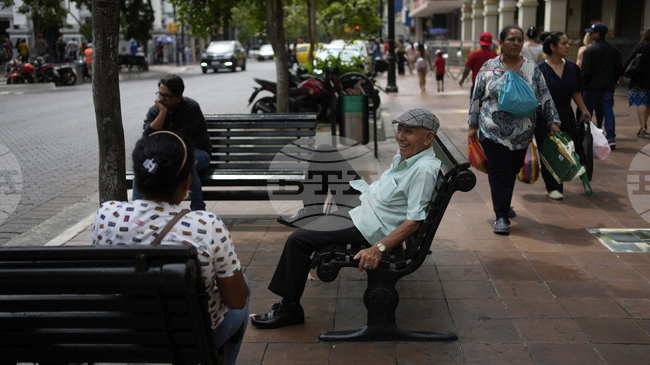 Еквадор ще увеличи митата за колумбийски стоки до 50 процента от март