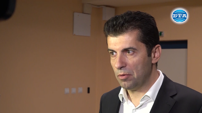 Договорени са два кораба за юни с втечнен газ от САЩ, каза премиерът Кирил Петков