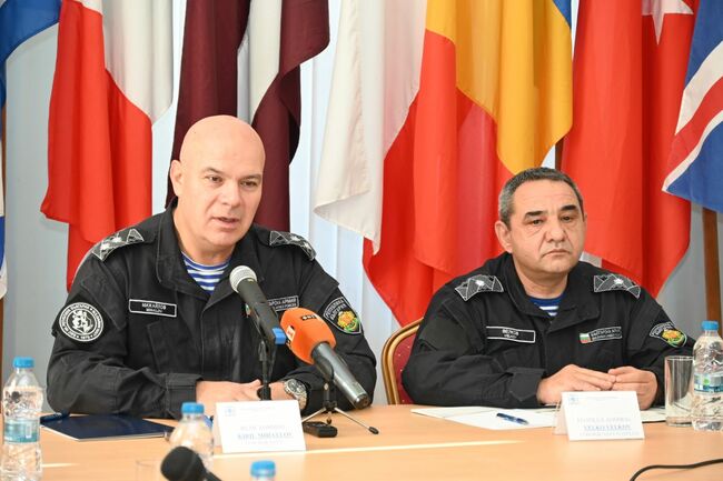МО: Учение „Бриз-2023“ ще повиши оперативната съвместимост на военноморските сили на участващите страни и взаимодействието с гражданските институции