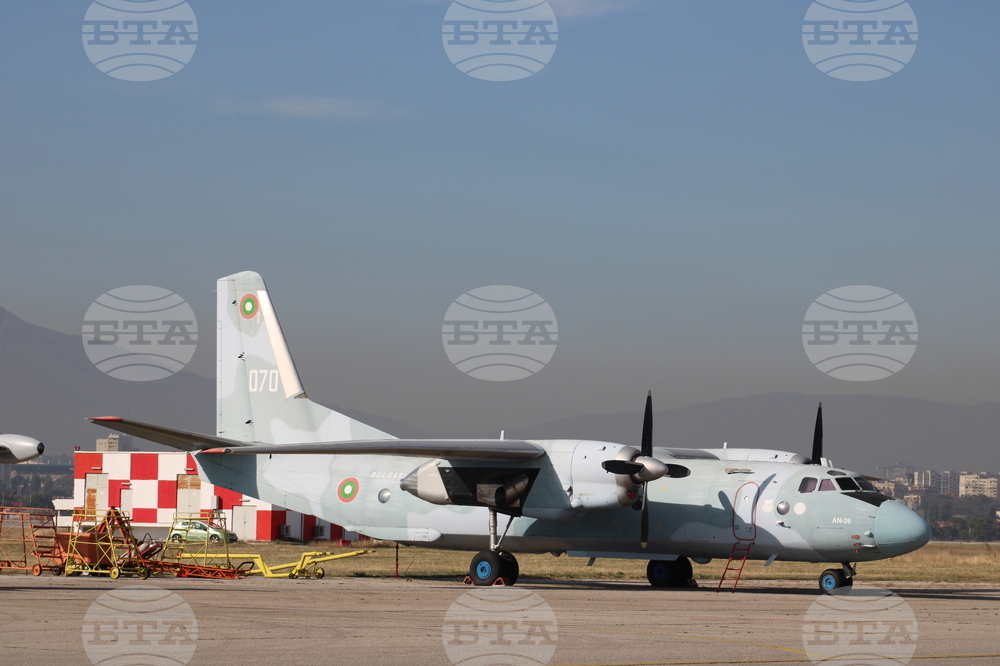 Авиобаза "Враждебна" - празник - авиация