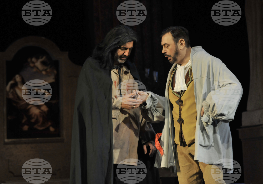 Бургас - опера - Тоска