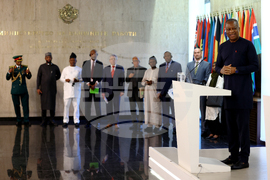 Теодора Генчовска - Джофри Ониеама - среща