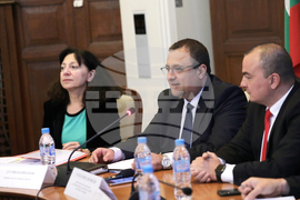 Иван Иванов - Чарлина Вичева - среща