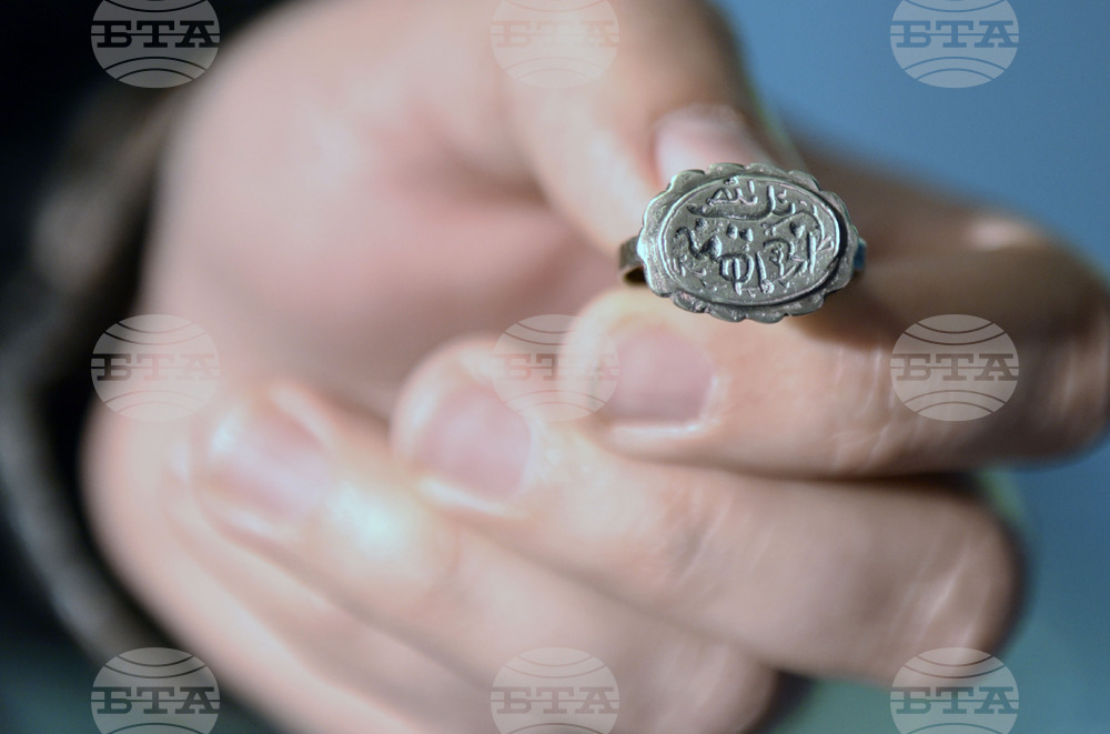 Варна - „Отрязъци от миналото" - изложба