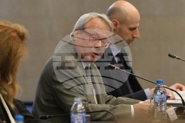 Илияна Йотова - Франкофония - форум