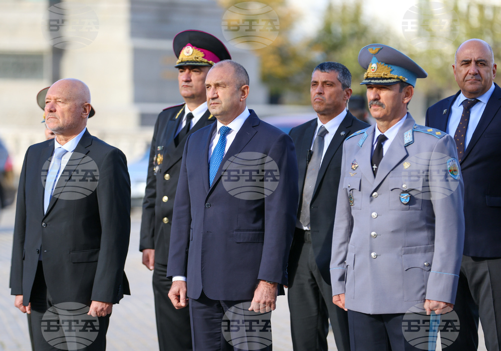 Паметник на летеца - празник на ВВС