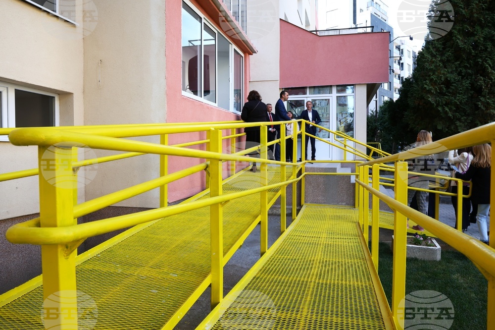 УНСС - откриване на реновирания блок 55 "В"