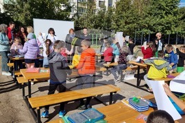 Училище - зелено пространство