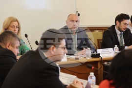 Парламент - Комисия по бюджет и финанси - заседание