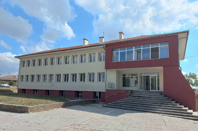 Община Свиленград: Приключи изпълнението на проект за обновяване на читалищата в три села в община Свиленград