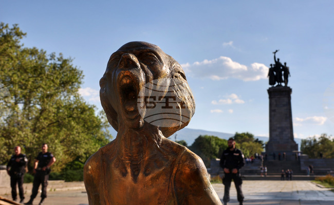 Неделчо Костадинов - творба - представяне