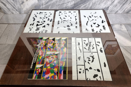 Добрич - Художествена галерия - изложба - плакати - Людмил Чехларов – Снимка: Александра Антонова