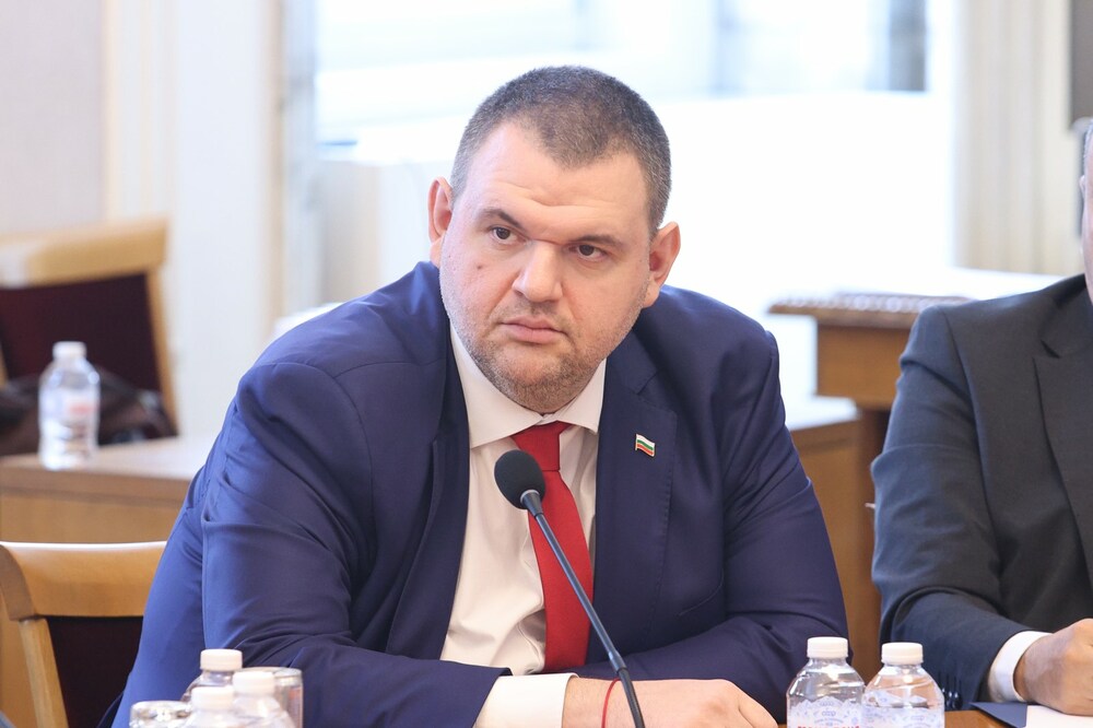 Съпредседателят на ПГ на ДПС Делян Пеевски: Няма да подкрепим идеи на финансовия министър, ощетяващи бизнеса или българските граждани