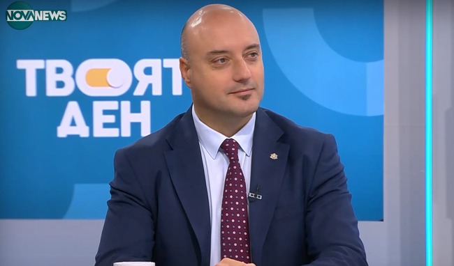 Атанас Славов: Проектът за промени в Конституцията трябва да бъде преработен в частта за служебния кабинет