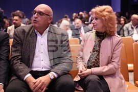 Годишна среща - лекарите на които вярваме