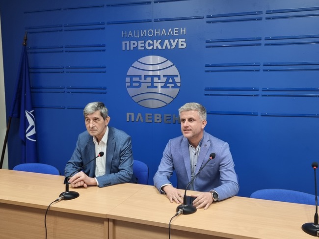 Пресконференция за старта на кампания в Плевен за насърчаване на регламентираното изхвърляне на строителни отпадъци