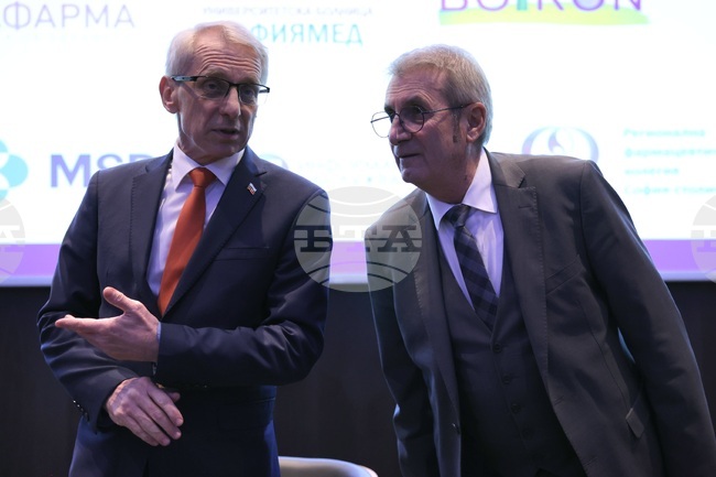 Годишна среща - лекарите на които вярваме