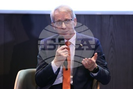 Годишна среща - лекарите на които вярваме