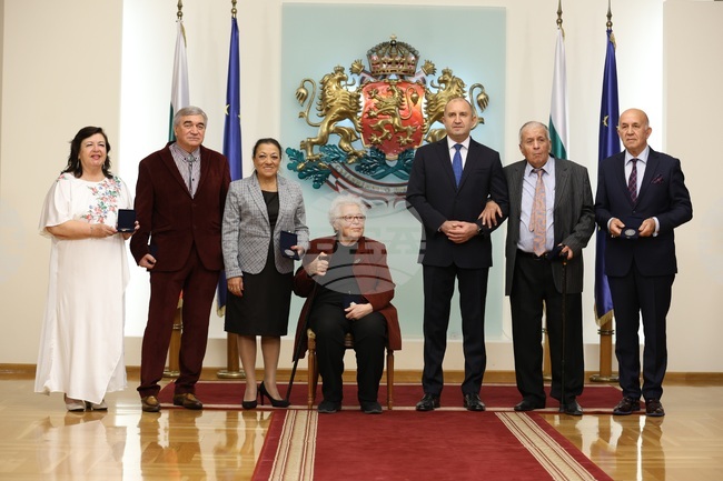Президент - дейци на културата - награди