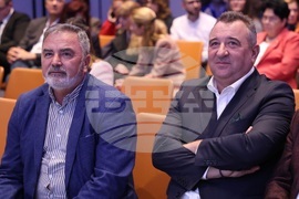 Годишна среща - лекарите на които вярваме