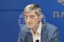 Национален пресклуб на БТА Плевен - кампания - сметосъбиране