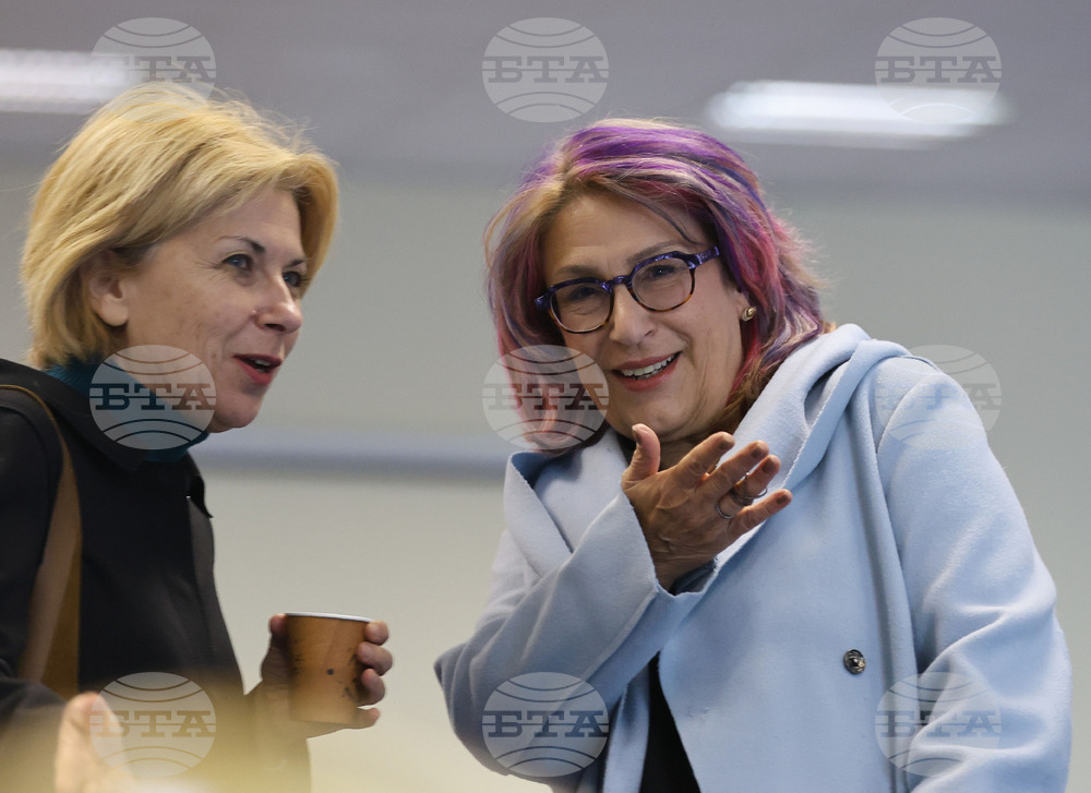 Аналитичен клуб „Екзаминър“ - дискусия