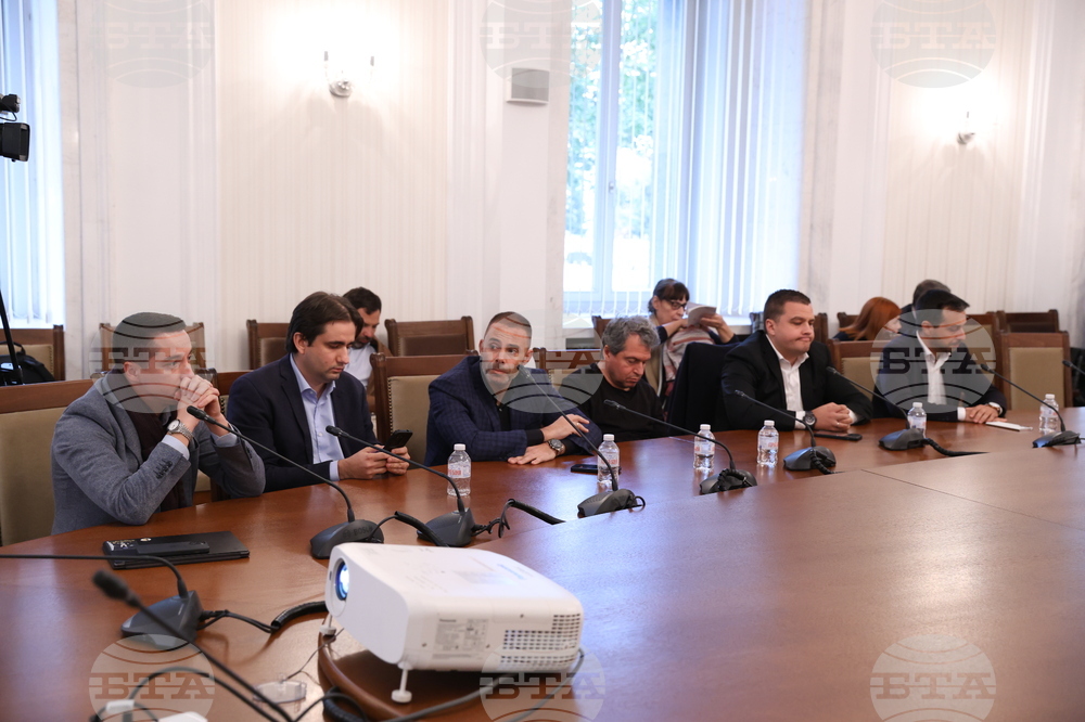 Парламент - Временна комисия за проучване на всички факти и обстоятелства, свързани със сигурността на машинното гласуване