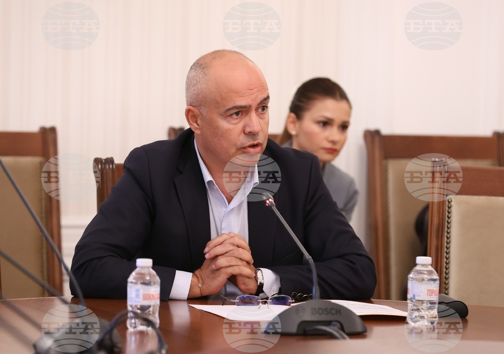 Парламент - Временна комисия за проучване на всички факти и обстоятелства, свързани със сигурността на машинното гласуване