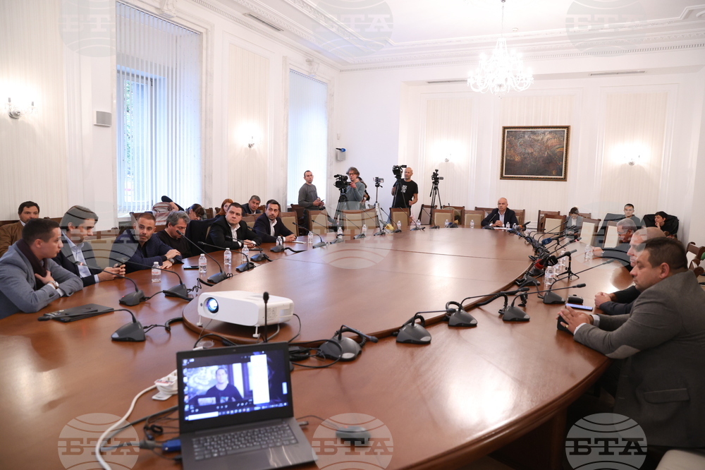 Парламент - Временна комисия за проучване на всички факти и обстоятелства, свързани със сигурността на машинното гласуване