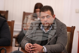 Парламент - Временна комисия за проучване на всички факти и обстоятелства, свързани със сигурността на машинното гласуване