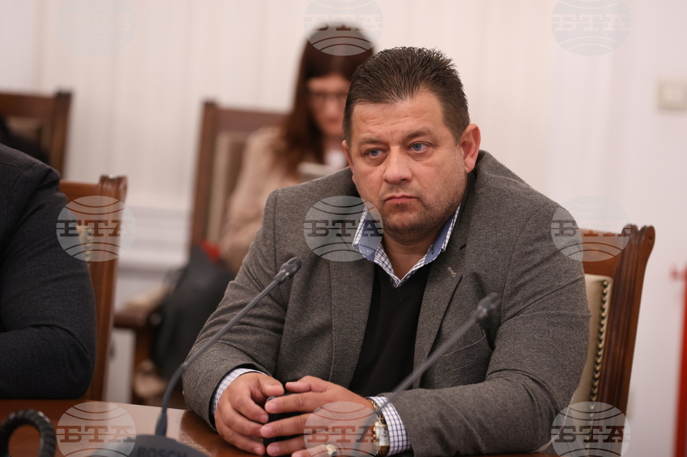 Парламент - Временна комисия за проучване на всички факти и обстоятелства, свързани със сигурността на машинното гласуване