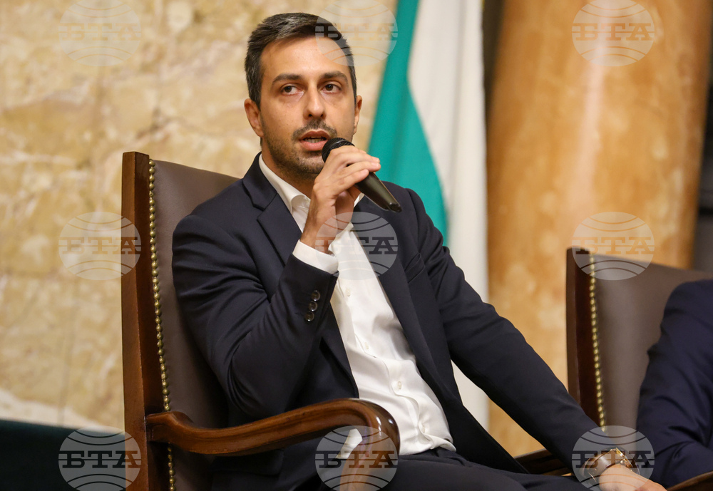 „Лигата на младите гласоподаватели“ - дискусия