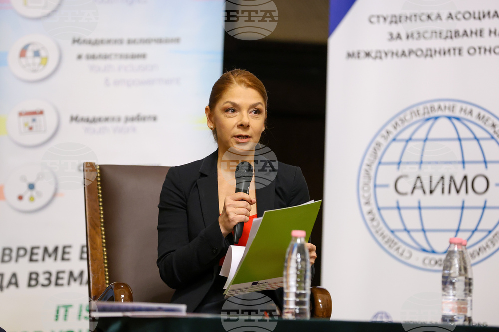 „Лигата на младите гласоподаватели“ - дискусия