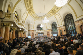 „Лигата на младите гласоподаватели“ - дискусия