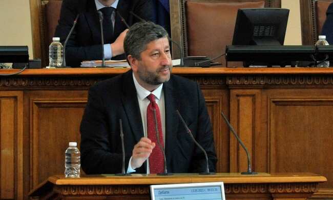 “Демократична България” предлага мерки за депутинизация на страната