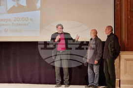 Бургас - Апостол Карамитев - бронзова отливка