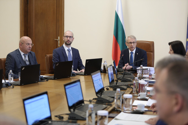 Министерски съвет: Правителството изпълнява обещанията си към земеделските производители