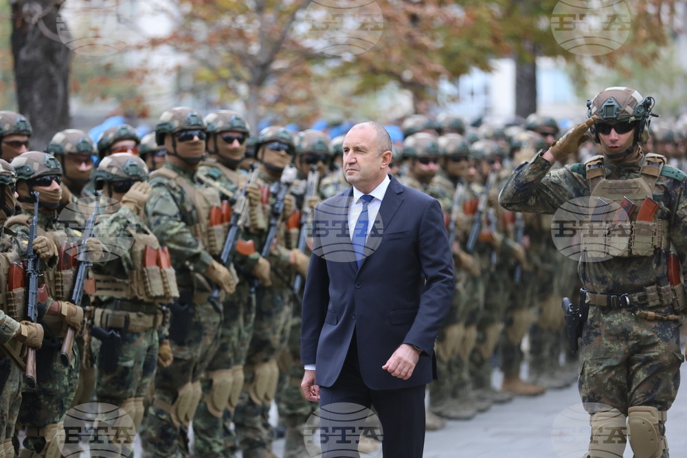 Празник на военните парашутисти - отбелязване