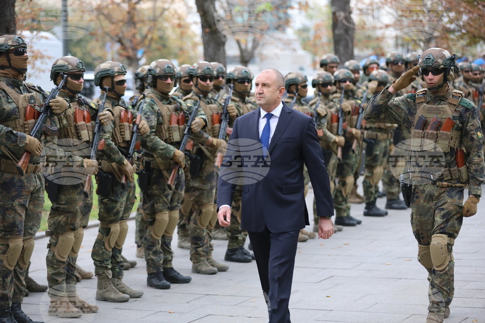 Празник на военните парашутисти - отбелязване