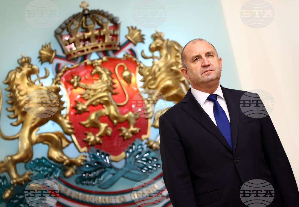 Румен Радев - Хироши Нарахира - награждаване