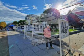 Бургас - "Многоликият Апостол Карамитев" - изложба