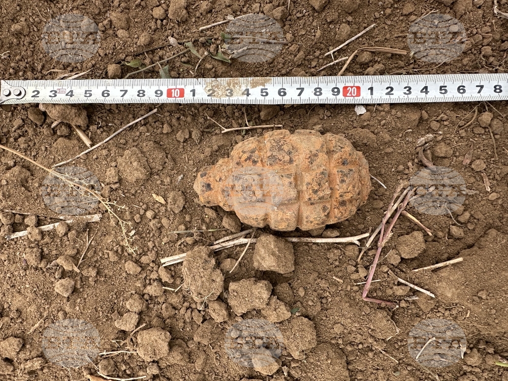 Деца са намерили корозирала граната в изоставен имот в село Батово, община Добричка