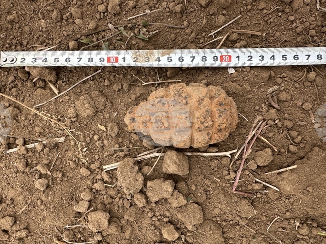 Деца са намерили корозирала граната в изоставен имот в село Батово, община Добричка