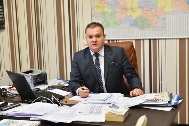 Румен Иванов: Община Сливен вложи близо 100 000 лева в ремонти на читалището в Злати войвода
