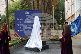 Минно-геоложки университет "Св. Иван Рилски" - патронен празник - монумент на св. Иван Рилски