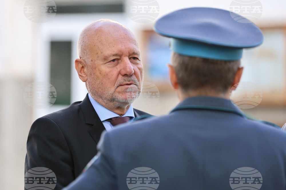 Пловдив - Ден на  военния парашутист - честване - Тодор Тагарев