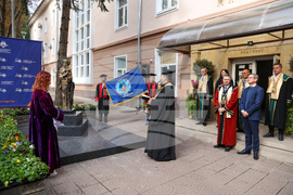 Минно-геоложки университет "Св. Иван Рилски" - патронен празник - монумент на св. Иван Рилски