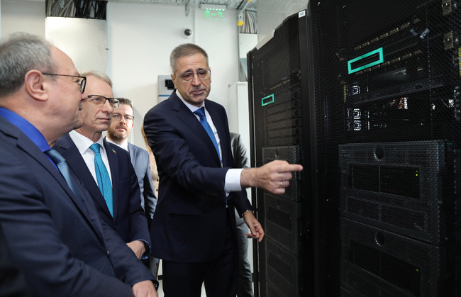 Премиерът акад. Денков: България ще стои по-силно на световната карта при сътрудничество между учените