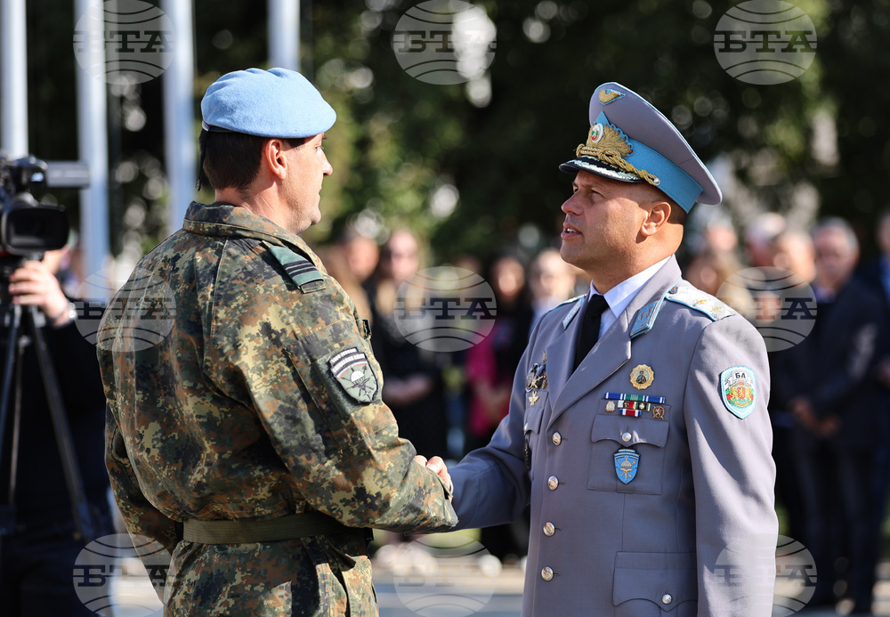 Пловдив - Ден на военния парашутист - честване